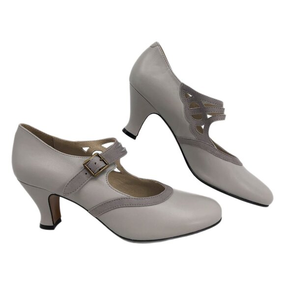 Re-Mix Vintage Gray Mary Jane Heels | Size 9 - Classic Style - Picture 1 of 9